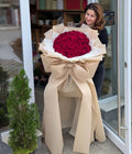 Red roses obsession